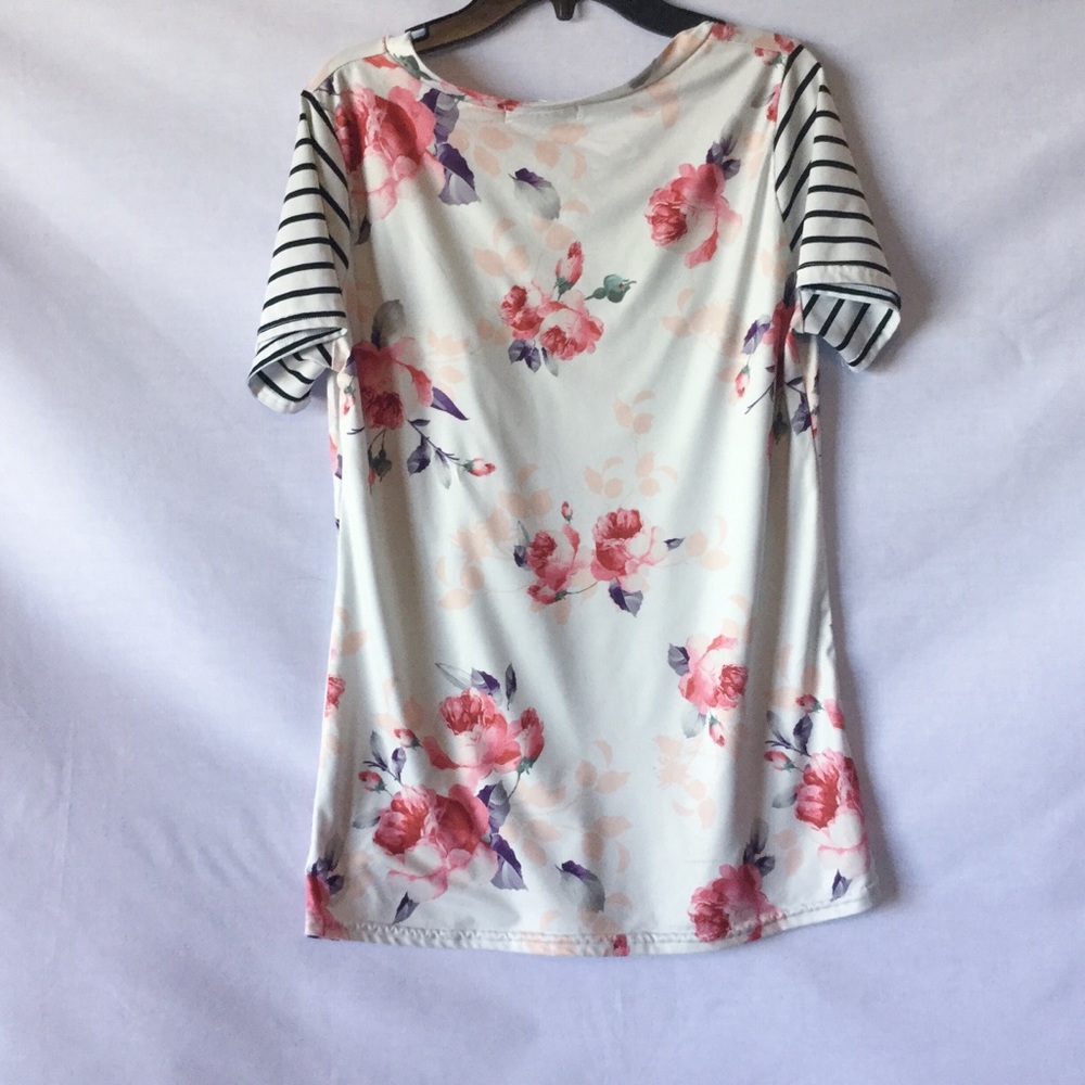 LiuSiRan : women’s short sleeve floral top
